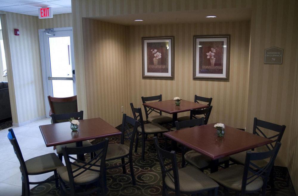 Cobblestone Inn & Suites - Vinton, Ia Екстер'єр фото
