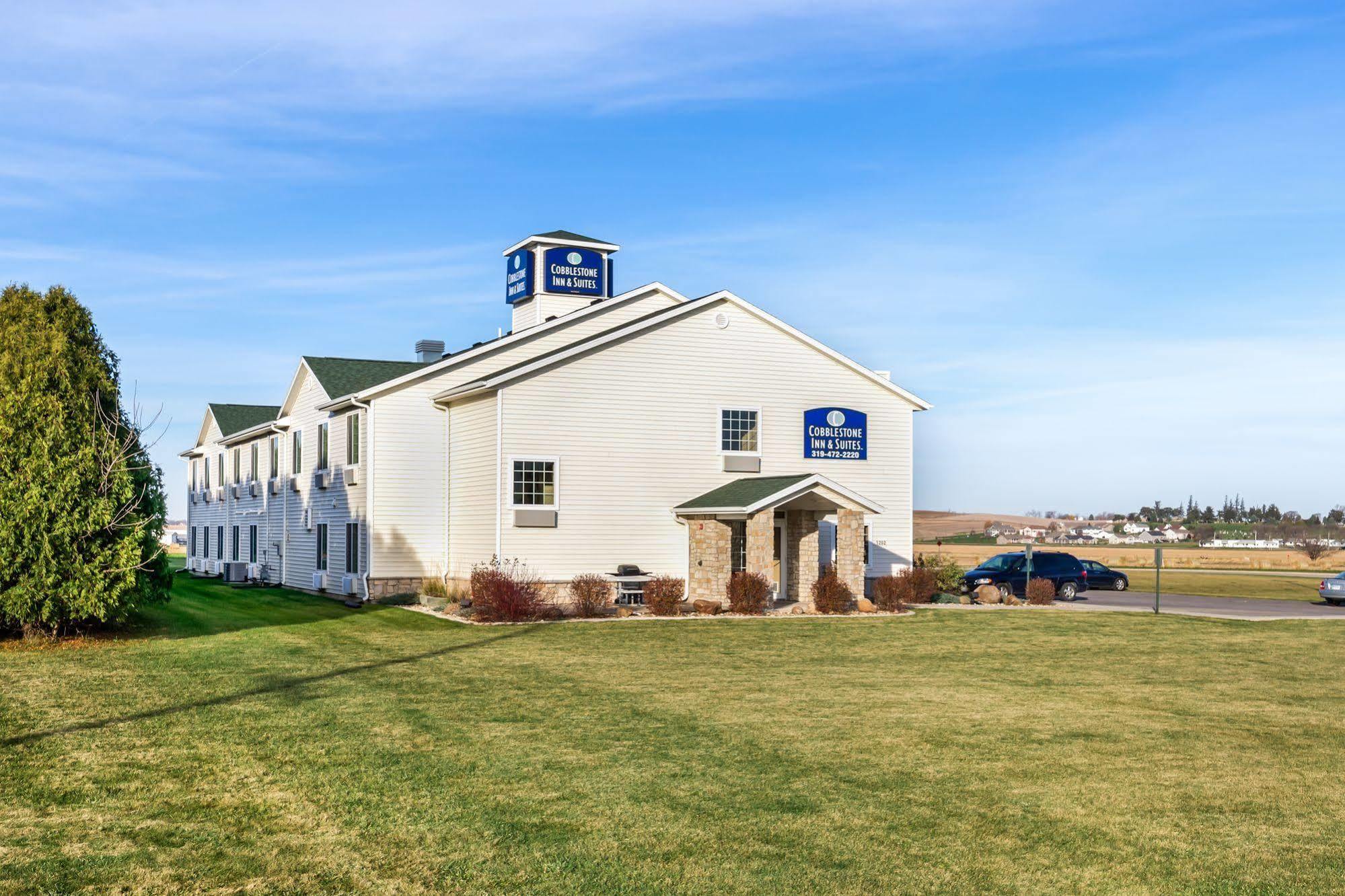 Cobblestone Inn & Suites - Vinton, Ia Екстер'єр фото