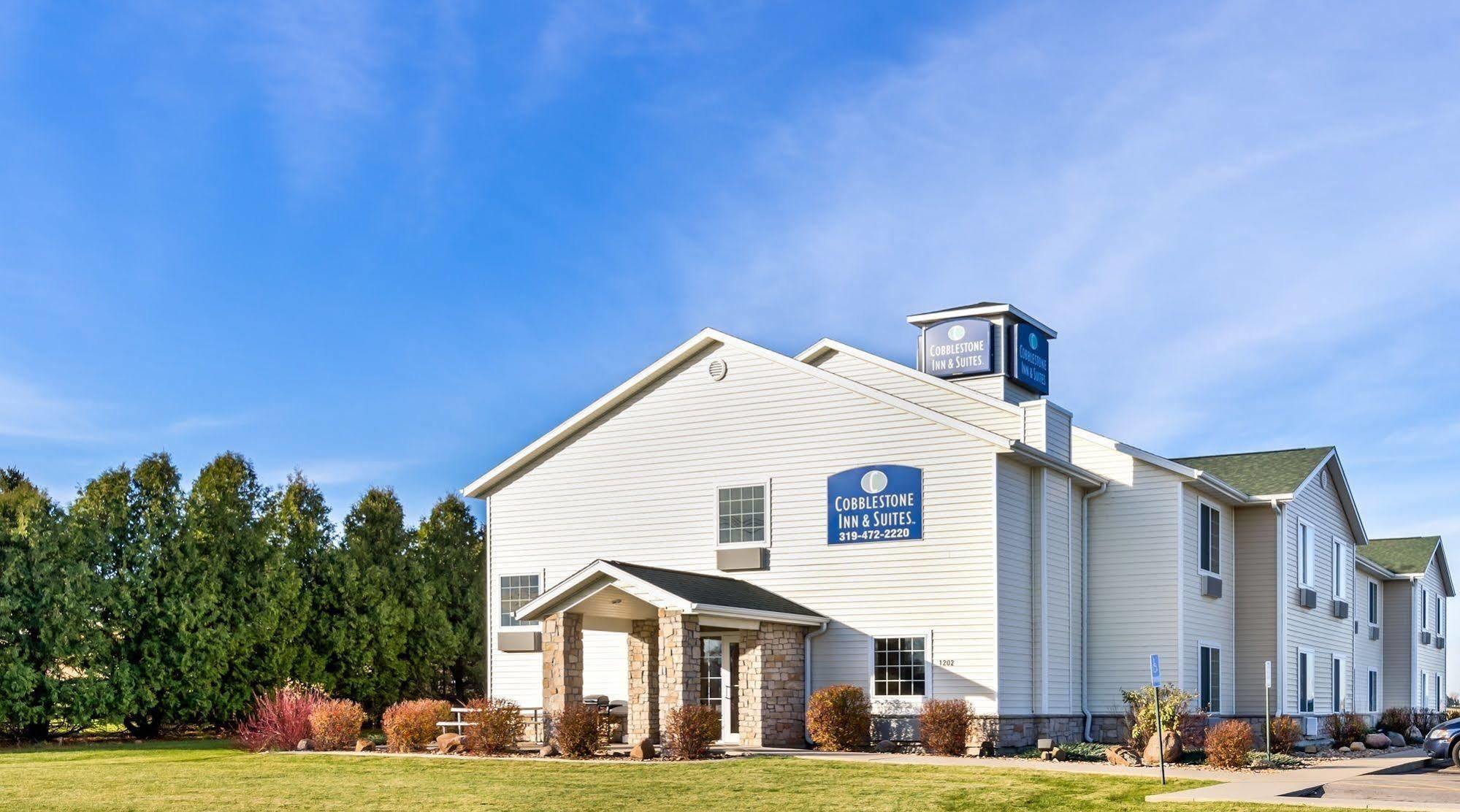 Cobblestone Inn & Suites - Vinton, Ia Екстер'єр фото