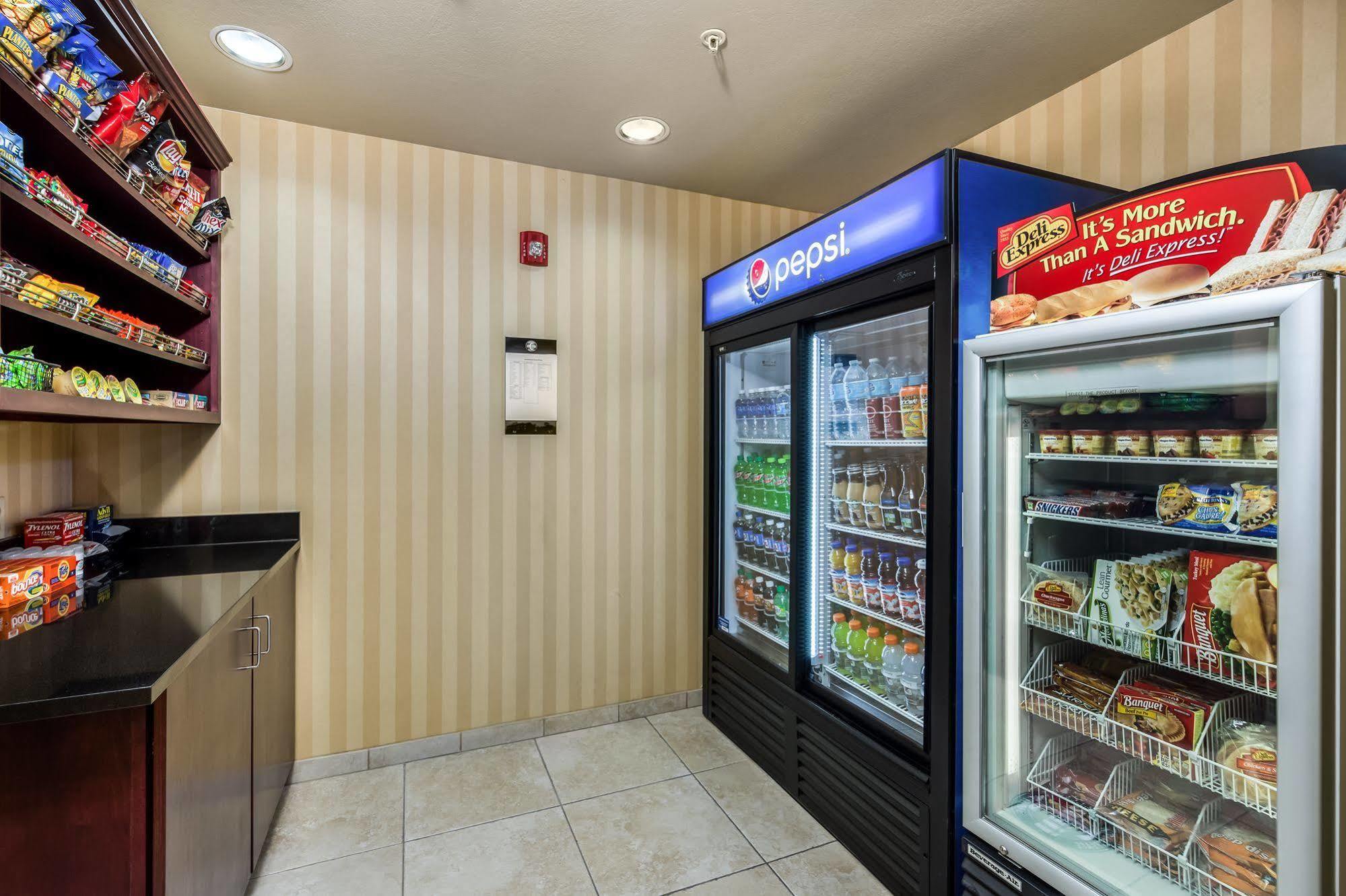 Cobblestone Inn & Suites - Vinton, Ia Екстер'єр фото